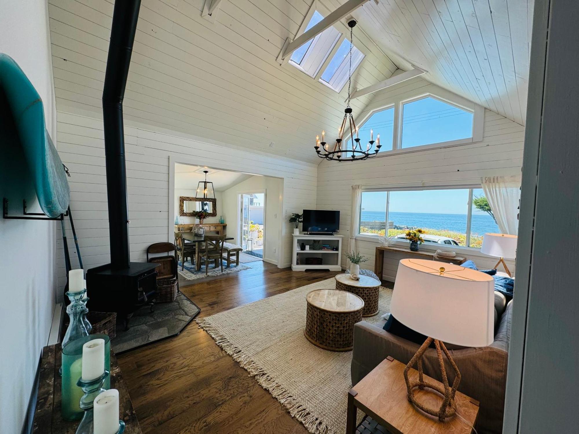 Ocean And Sunset Views - Cliff Side Cottage Bodega Bay Eksteriør billede